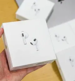 AirPods 3