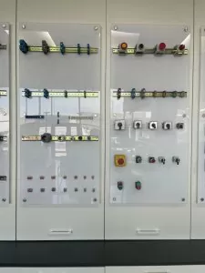 Topdan avtomatlar SCHNEİDER Electrics