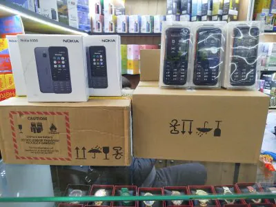 Topdan mobil telefon satışı