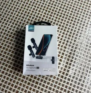 Topdan yaxa mikrafon