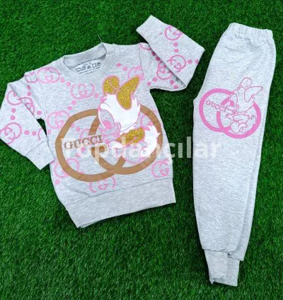 Topdan uşaq geyimləri